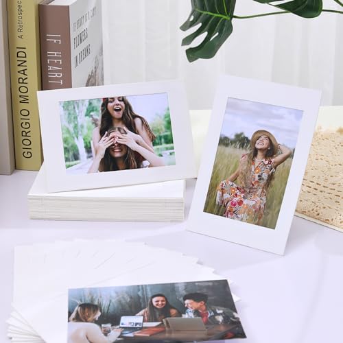 Meonua 48 Pack Standing Paper Picture Frames,4x6Cardboard Photo Frame with Easel,Paper Photo Frame Cards,Gallery Frames Bulk For DIY,Father's Day,Classroom (white)
