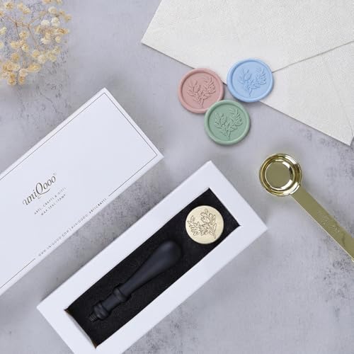 UNIQOOO Eucalyptus Wax Seal Stamp with Wooden Handle, Floral Botanical Theme Vintage Brass Stamp for Wedding Invitation, DIY, Gift Wrap, Envelopes, Christmas Card - color: Eucalyptus